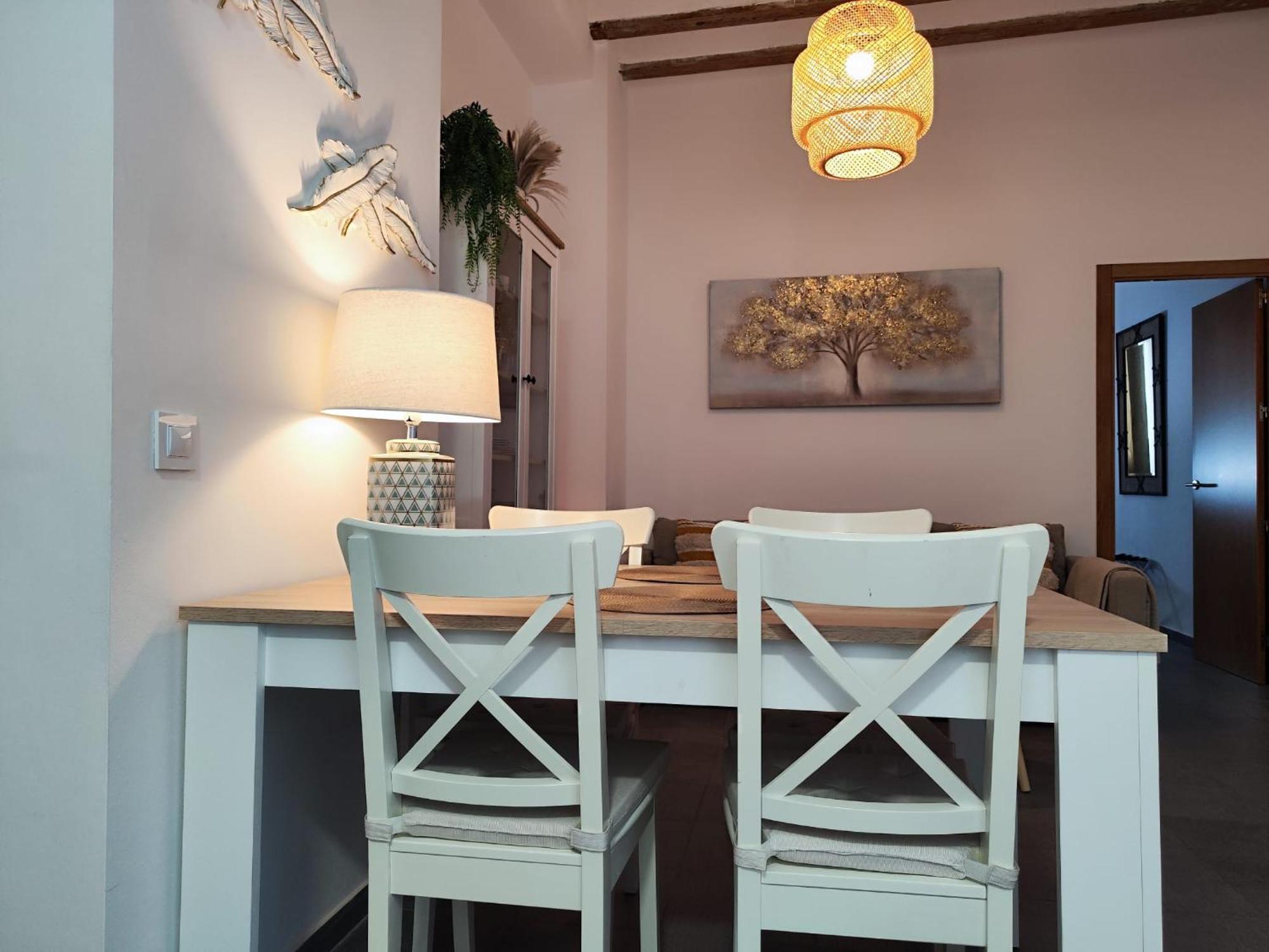 Del Mercado Little Apartment
