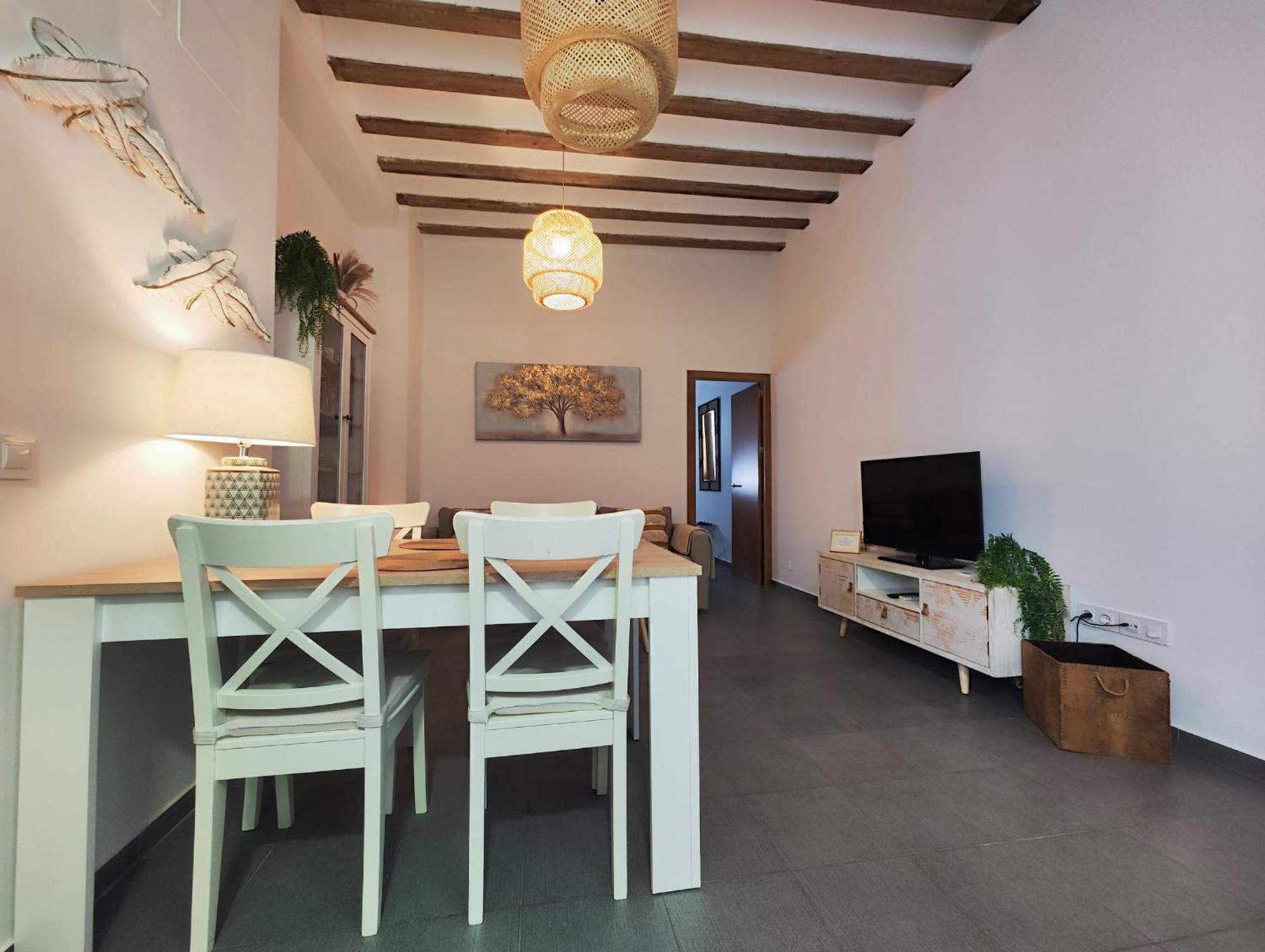 Del Mercado Little Apartment