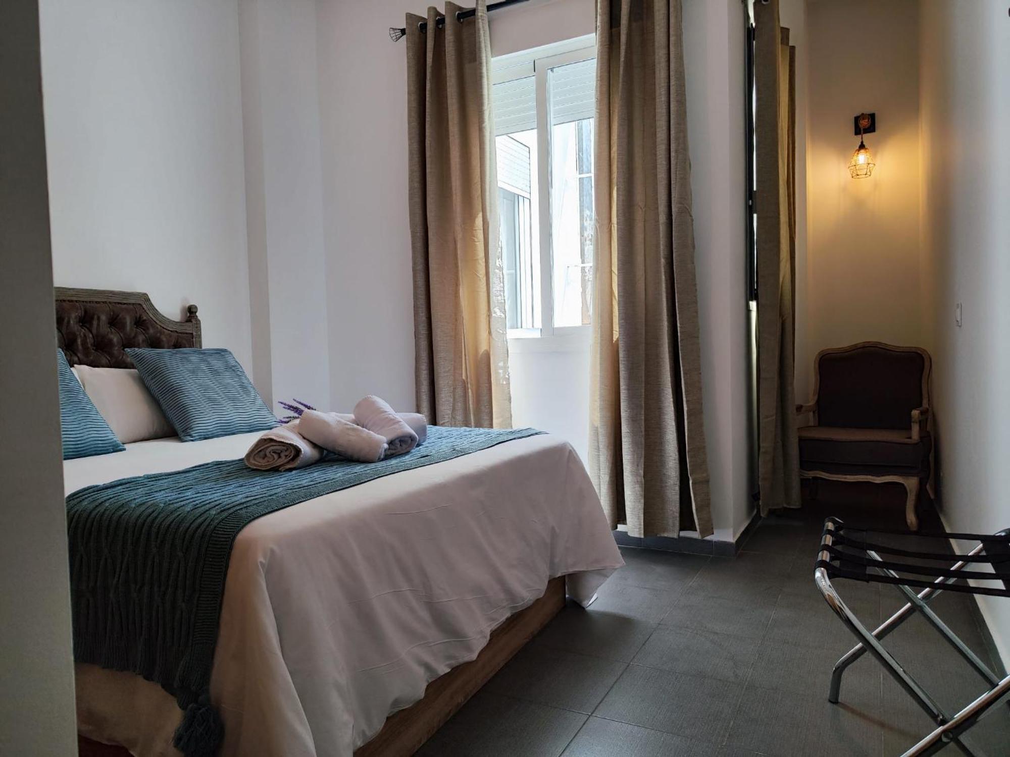 Del Mercado Little Apartament *