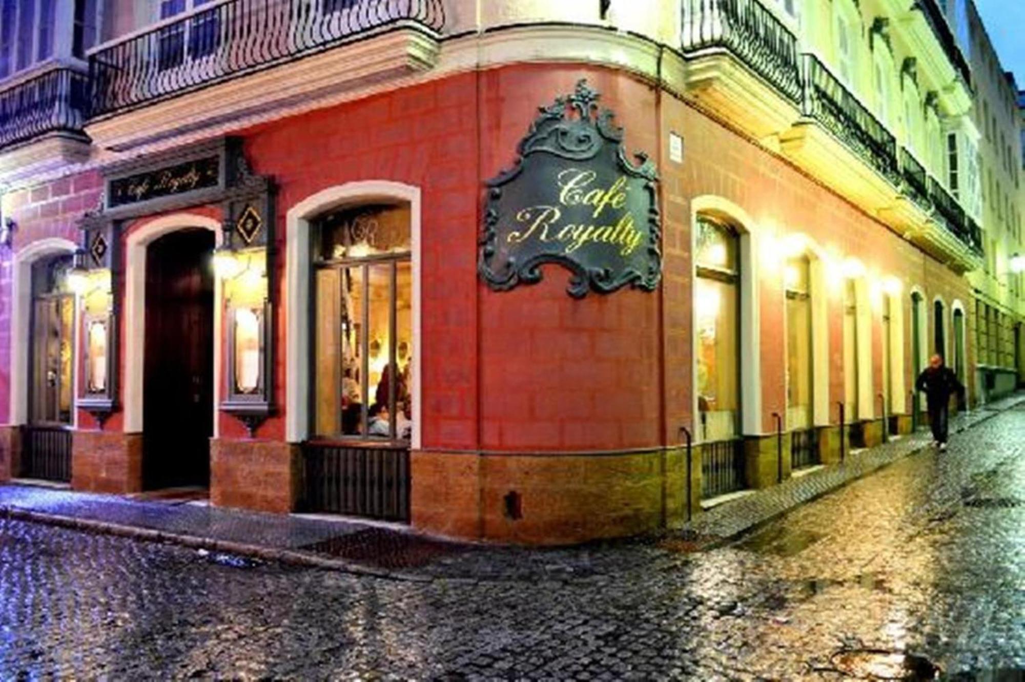 Del Mercado Little * Cadis